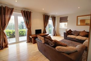 Photo 18- click for photo gallery